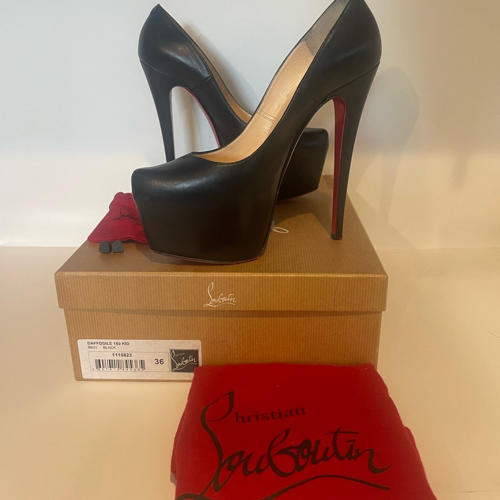Christian Louboutin Daffodile 160 Kid Black and Red Platform Heels